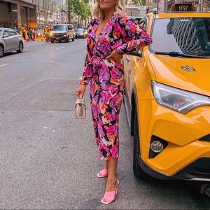 Colorful Top Shop Midi